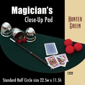 Magician's Half Circle Close Up Pad (Hunter Green) 22.5